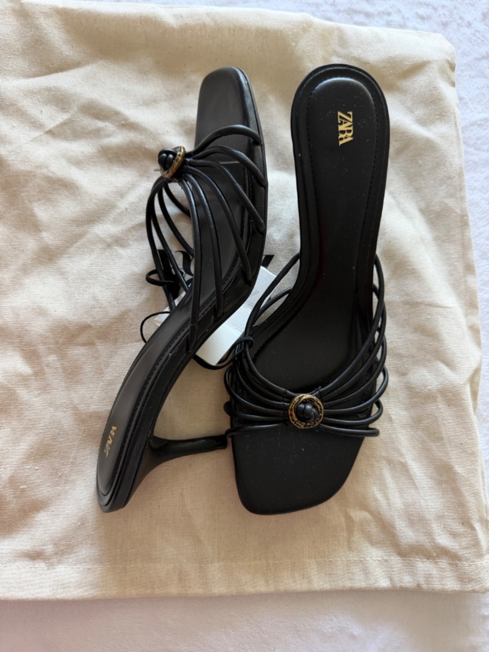 Sandals - Picture 6 of 7